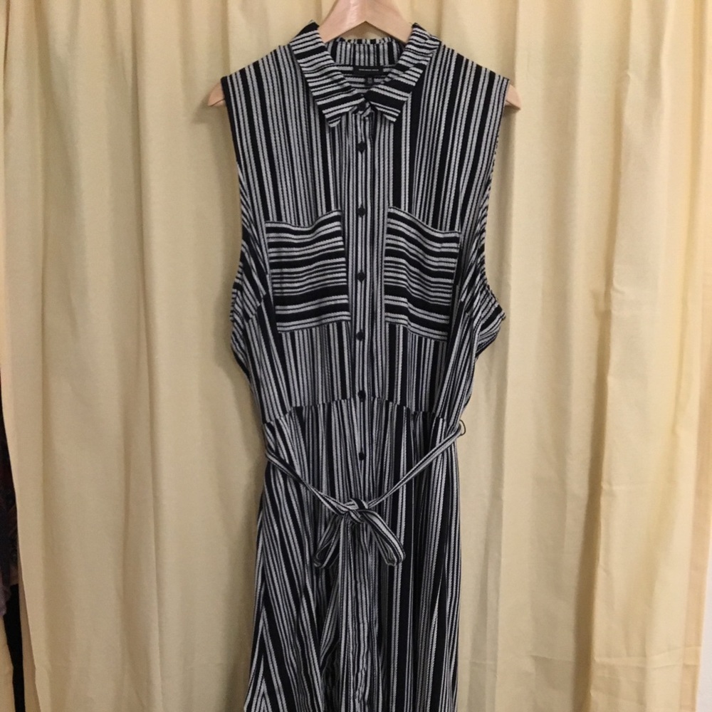 Vintage midi dress